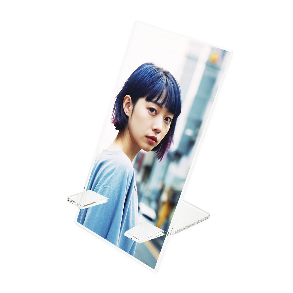 タレントA スマホスタンド